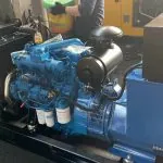880KW Yuchai Genset Include Trailer Open Frame Type Silent Type Use on School Hospital Factory Emergency Power
