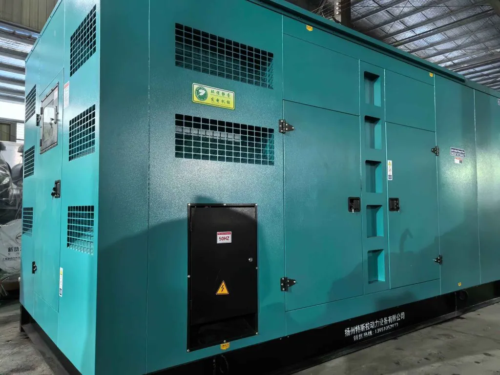 550KW Yuchai Genset Include Container Open Frame Type Silent Type Use in Industry and Manufacturing Construction Site