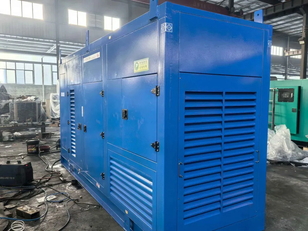 800KW Yuchai Genset Include Trailer Open Frame Type Silent Type Use in Factory School Hospital Emergency Power